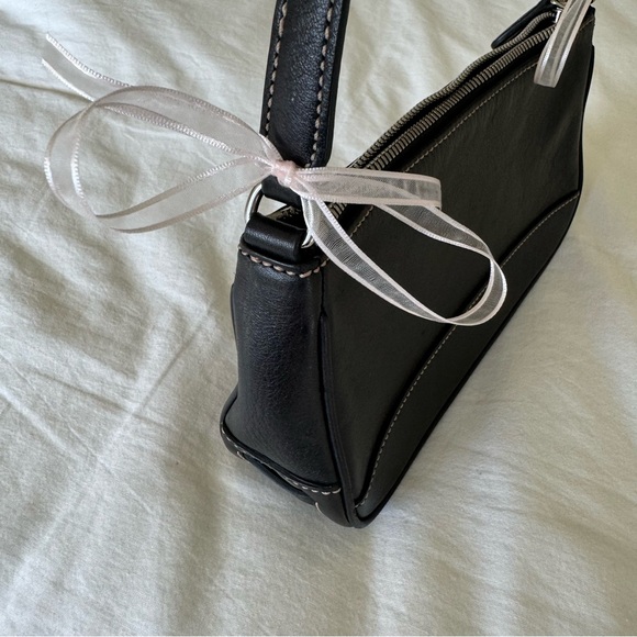 Vintage Y2K Coach Black Leather Coquette Mini Demi Baguette Shoulder Bag - Picture 3 of 6